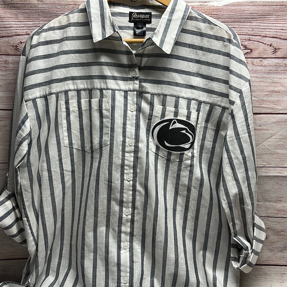 Perfect tailgate shirt for the Bougie girl!